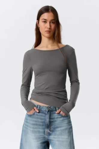 Deep Back Long-Sleeved Top – Grey