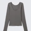 Deep Back Long-Sleeved Top – Grey Deep Back Long-Sleeved Top – Grey
