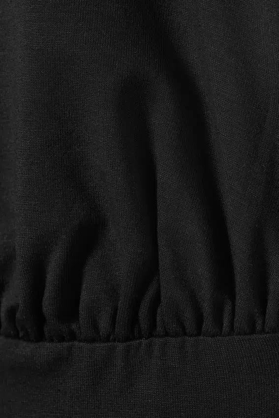 Deep Halterneck Top – Black Deep Halterneck Top – Black