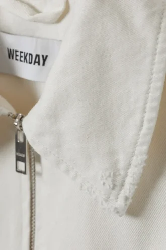 Distressed Twill Jacket – White