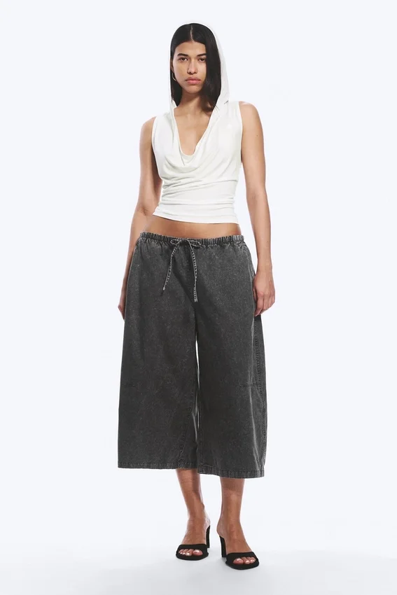 Draped Hooded Sleeveless Lyocell Top – White Draped Hooded Sleeveless Lyocell Top – White