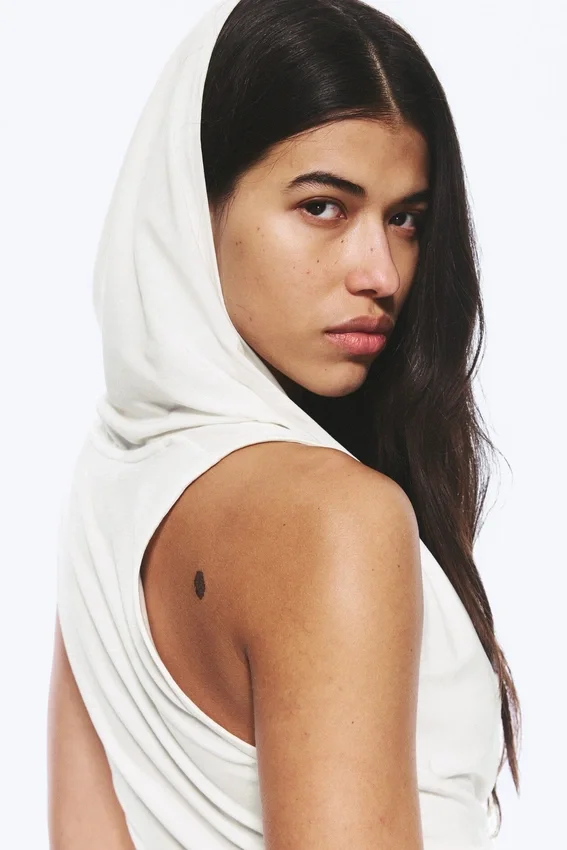 Draped Hooded Sleeveless Lyocell Top – White Draped Hooded Sleeveless Lyocell Top – White