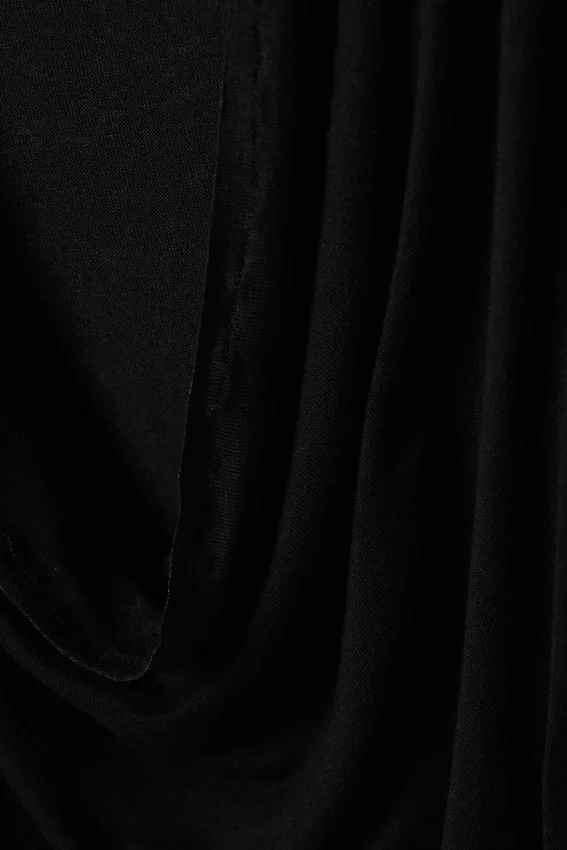 Draped Long-Sleeved Top – Black Draped Long-Sleeved Top – Black