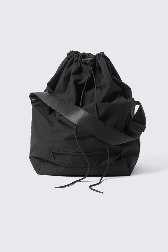 Drawstring Crossbody Bag – Black Drawstring Crossbody Bag – Black