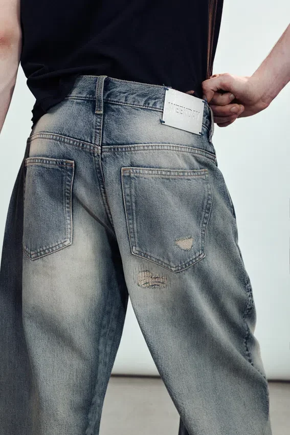 Drift Low Rise Loose Barrel Jeans – Mid Blue – Medium Blue Drift Low Rise Loose Barrel Jeans – Mid Blue – Medium Blue