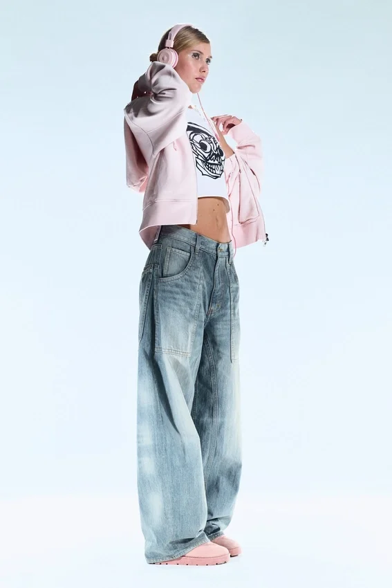 Dunno Unisex Low Rise Loose Barrel Jeans – Cloudy Blue – Medium Blue | Cheap Monday Gb Dunno Unisex Low Rise Loose Barrel Jeans – Cloudy Blue – Medium Blue | Cheap Monday Gb