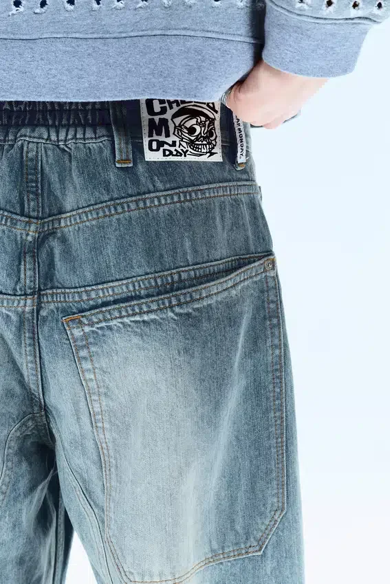 Dunno Unisex Low Rise Loose Barrel Jeans – Cloudy Blue – Medium Blue | Cheap Monday Gb Dunno Unisex Low Rise Loose Barrel Jeans – Cloudy Blue – Medium Blue | Cheap Monday Gb