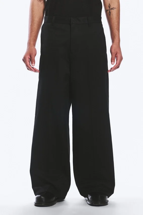Emil Loose Fit Chino Trousers – Black Emil Loose Fit Chino Trousers – Black