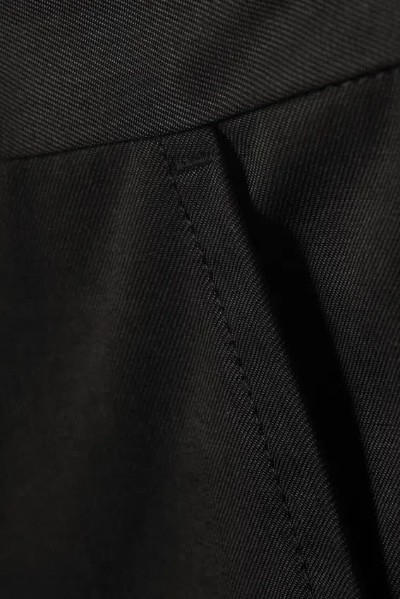 Emil Oversized Chino Trousers – Black Emil Oversized Chino Trousers – Black