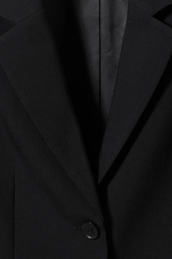 Esma Fitted Blazer – Black Esma Fitted Blazer – Black