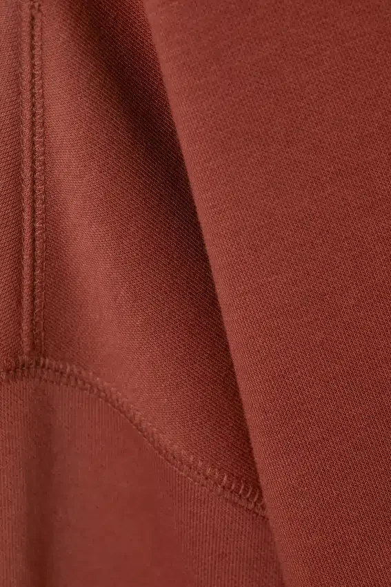 Essence Standard Sweatshirt – Rust Essence Standard Sweatshirt – Rust