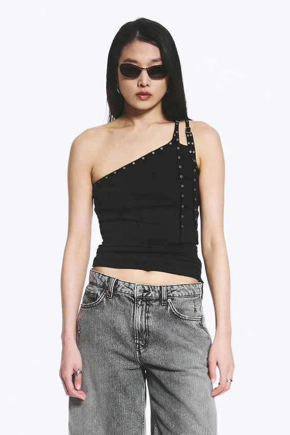 Eyelet Detail Asymmetric Tank Top – Black Eyelet Detail Asymmetric Tank Top – Black