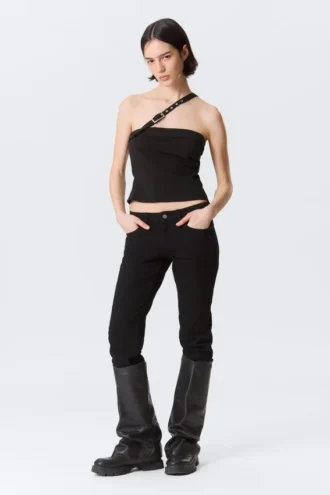 Faustina C One-Shoulder Buckle Suiting Top – Black Faustina C One-Shoulder Buckle Suiting Top – Black