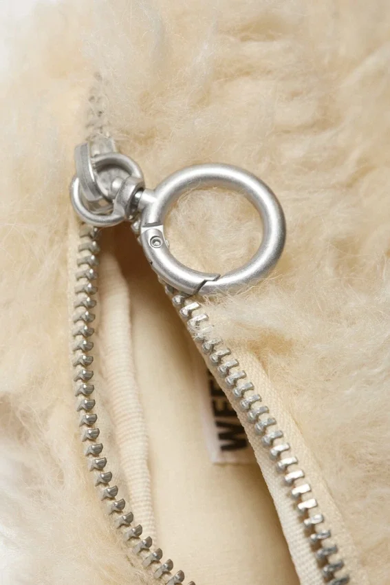 Faux Fur Mini Zip Purse – Beige Faux Fur Mini Zip Purse – Beige