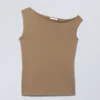 Fitted Asymmetric Top – Beige Fitted Asymmetric Top – Beige