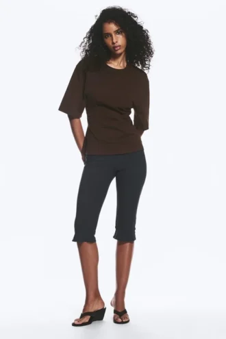 Fitted Dart Detail T-Shirt – Dark Brown