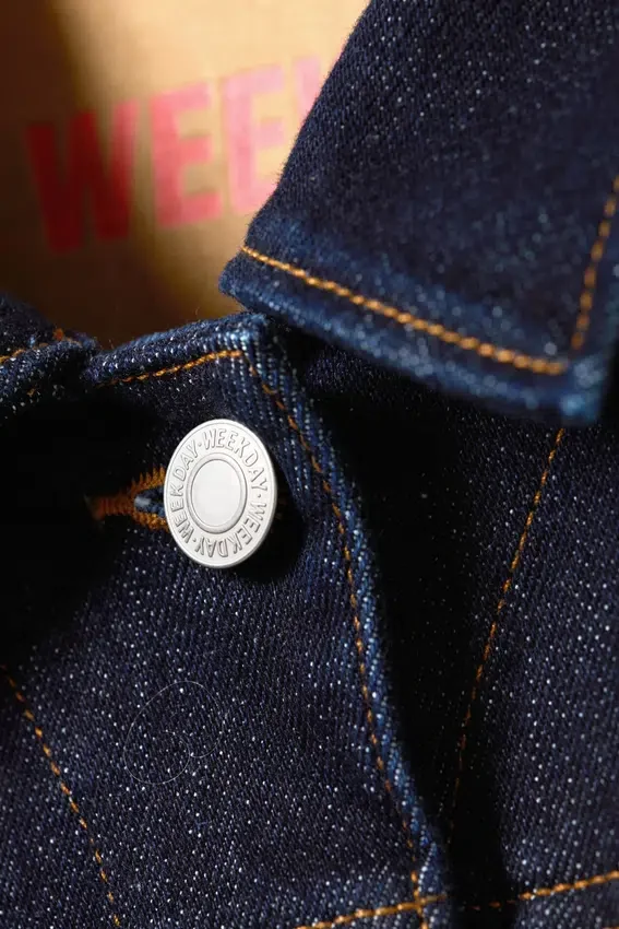Fitted Denim Jacket – Blue Rinse – Dark Blue Fitted Denim Jacket – Blue Rinse – Dark Blue