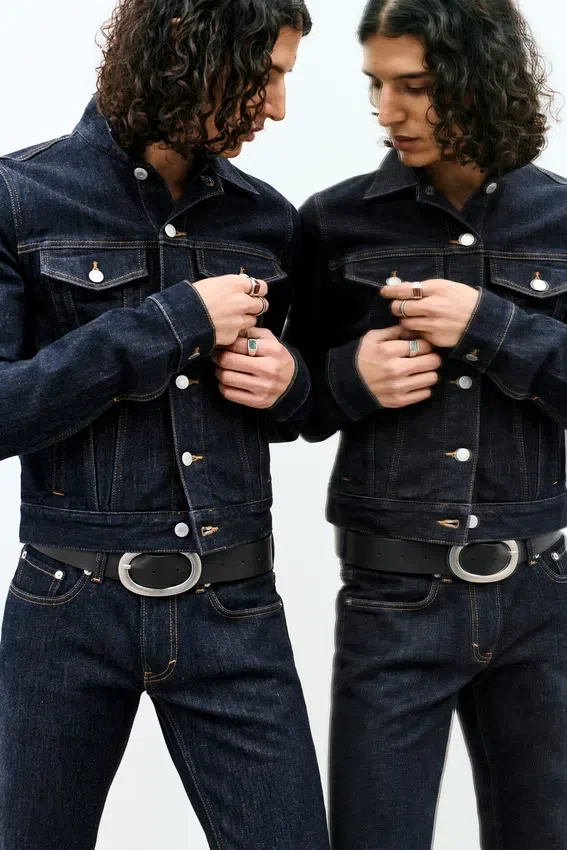Fitted Denim Trucker Jacket – Blue Rinse – Dark Blue Fitted Denim Trucker Jacket – Blue Rinse – Dark Blue