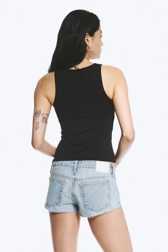 Fitted Hook & Eye Tank Top – Black Fitted Hook & Eye Tank Top – Black