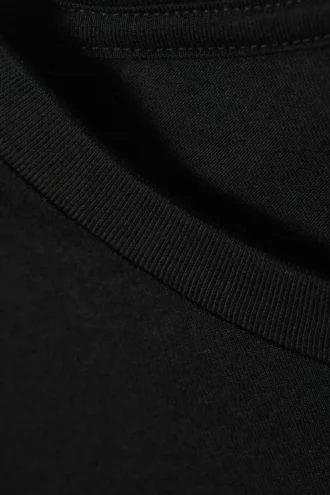 Fitted Long-Sleeved Top – Black