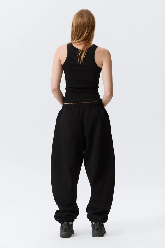 Fitted Rib Tank Top – Black Fitted Rib Tank Top – Black