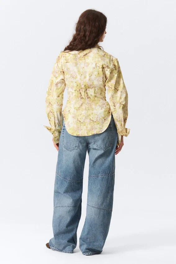 Fitted Ruched Waist Shirt – Yellow Floral Print Fitted Ruched Waist Shirt – Yellow Floral Print