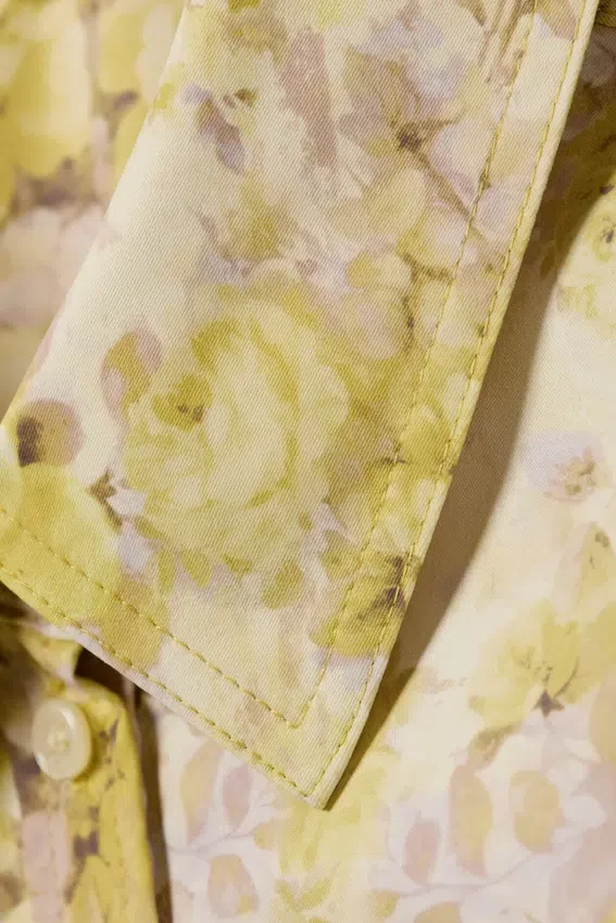 Fitted Ruched Waist Shirt – Yellow Floral Print Fitted Ruched Waist Shirt – Yellow Floral Print