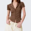 Fitted Short-Sleeved Resort Shirt – Striped Brown Fitted Short-Sleeved Resort Shirt – Striped Brown