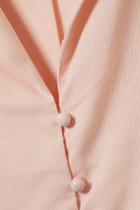 Fitted Short-Sleeved Resort Shirt – Striped Peachy Pink Fitted Short-Sleeved Resort Shirt – Striped Peachy Pink