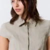 Fitted Short-Sleeved Zip Top – Beige Fitted Short-Sleeved Zip Top – Beige