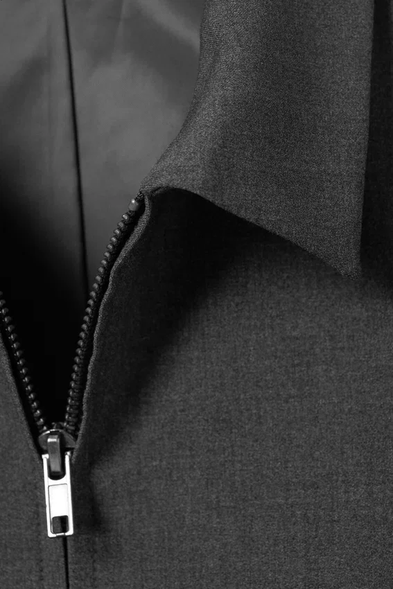 Fitted Short-Sleeved Zip Top – Dark Grey Melange Fitted Short-Sleeved Zip Top – Dark Grey Melange
