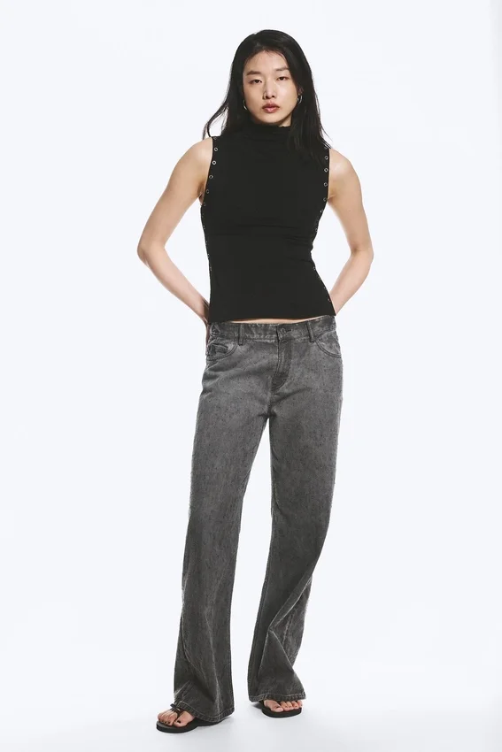 Fitted Snap-Button Mock-Neck Top – Black Fitted Snap-Button Mock-Neck Top – Black