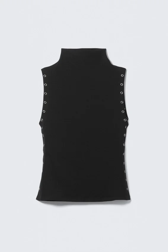 Fitted Snap-Button Mock-Neck Top – Black Fitted Snap-Button Mock-Neck Top – Black