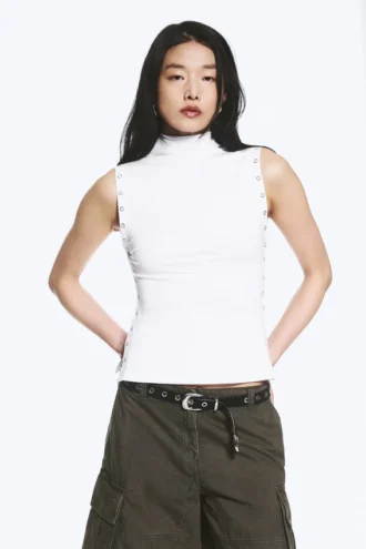 Fitted Snap-Button Mock-Neck Top – White