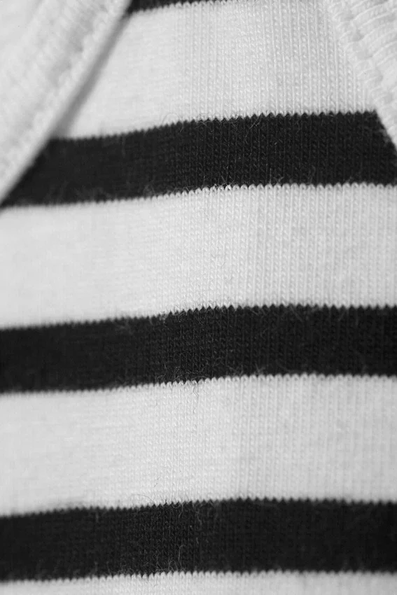 Fitted Strappy Scoop Neck Singlet – Black & White Stripe Fitted Strappy Scoop Neck Singlet – Black & White Stripe