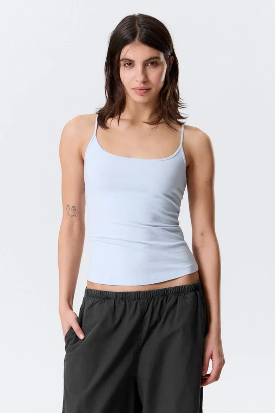 Fitted Strappy Scoop Neck Singlet – Light Blue Fitted Strappy Scoop Neck Singlet – Light Blue