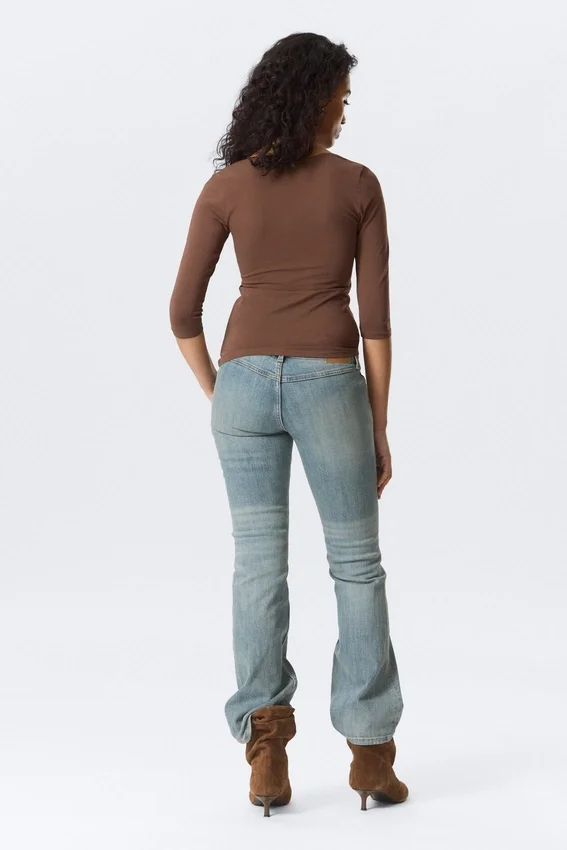 Fitted Three-Quarter Sleeve Top – Dark Brown Fitted Three-Quarter Sleeve Top – Dark Brown