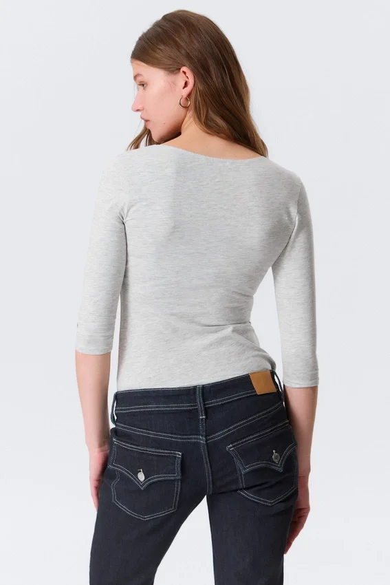 Fitted Three-Quarter Sleeve Top – Grey Melange Fitted Three-Quarter Sleeve Top – Grey Melange