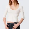 Fitted Three-Quarter Sleeve Top – Off-White Fitted Three-Quarter Sleeve Top – Off-White