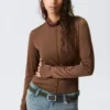 Fitted Turtleneck Top – Brown Fitted Turtleneck Top – Brown