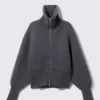 Fitted Turtleneck Wool Sweater – Dark Grey Fitted Turtleneck Wool Sweater – Dark Grey