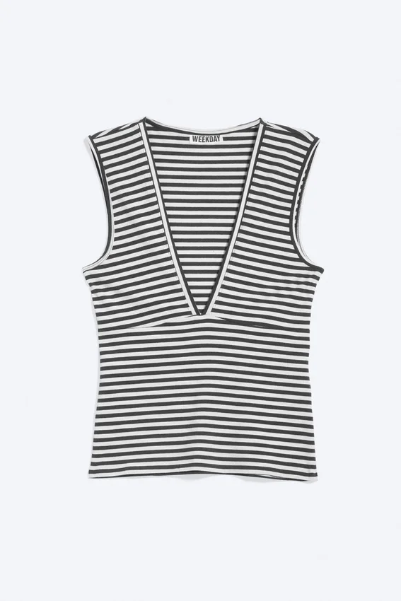 Fitted V-Neck Sleeveless Top – Black/White Stripe Fitted V-Neck Sleeveless Top – Black/White Stripe