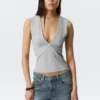 Fitted V-Neck Sleeveless Top – Light Grey Melange Fitted V-Neck Sleeveless Top – Light Grey Melange