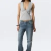 Fitted V-Neck Sleeveless Top – Light Grey Melange Fitted V-Neck Sleeveless Top – Light Grey Melange