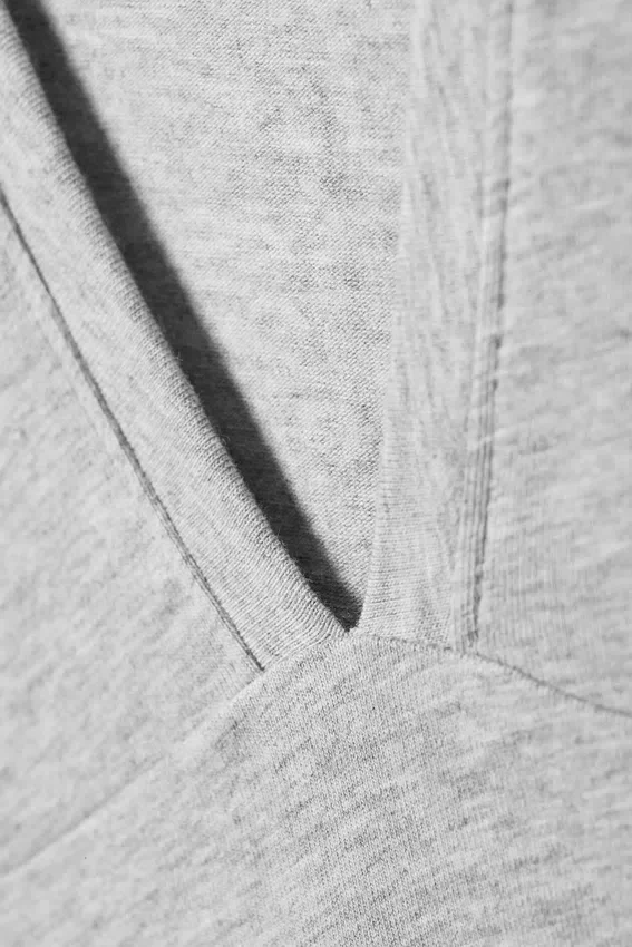 Fitted V-Neck Sleeveless Top – Light Grey Melange Fitted V-Neck Sleeveless Top – Light Grey Melange