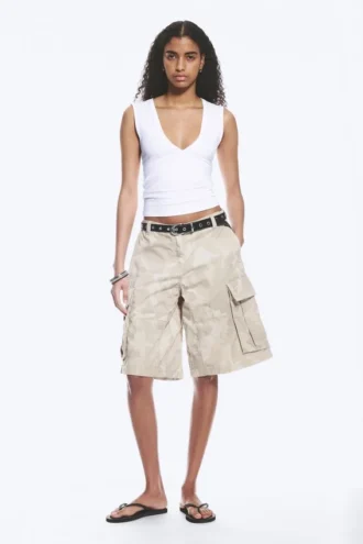 Fitted V-Neck Sleeveless Top – White