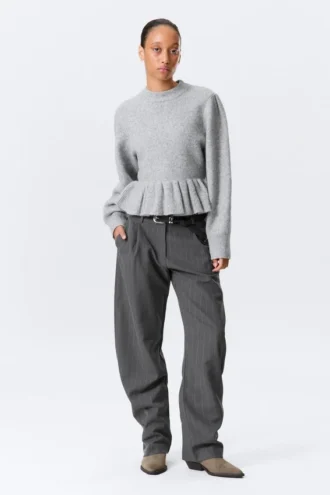 Flounced Hem Knitted Sweater – Grey Melange