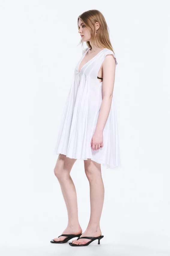 Flowy V-Neck Mini Dress – White Flowy V-Neck Mini Dress – White