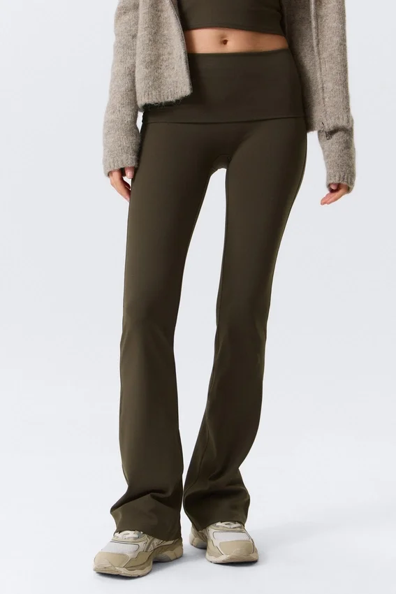 Folded Waist Flared Yoga Tights – Dark Brown Folded Waist Flared Yoga Tights – Dark Brown