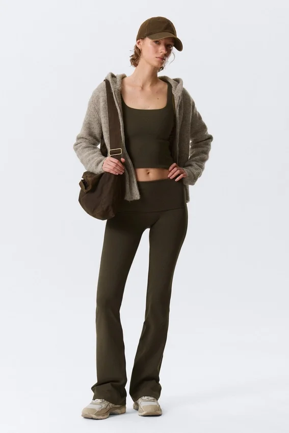 Folded Waist Flared Yoga Tights – Dark Brown Folded Waist Flared Yoga Tights – Dark Brown